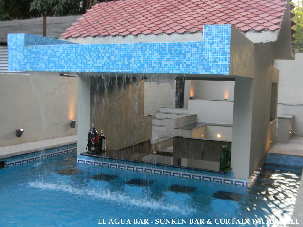 Resort De Crossroads 칼랑굿 외부 사진