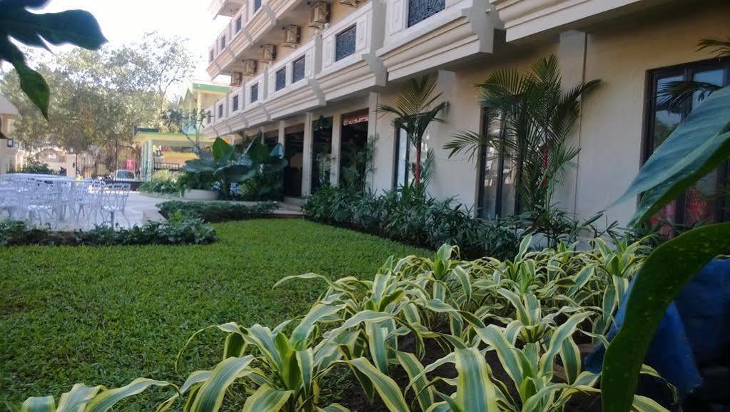 Resort De Crossroads 칼랑굿 외부 사진
