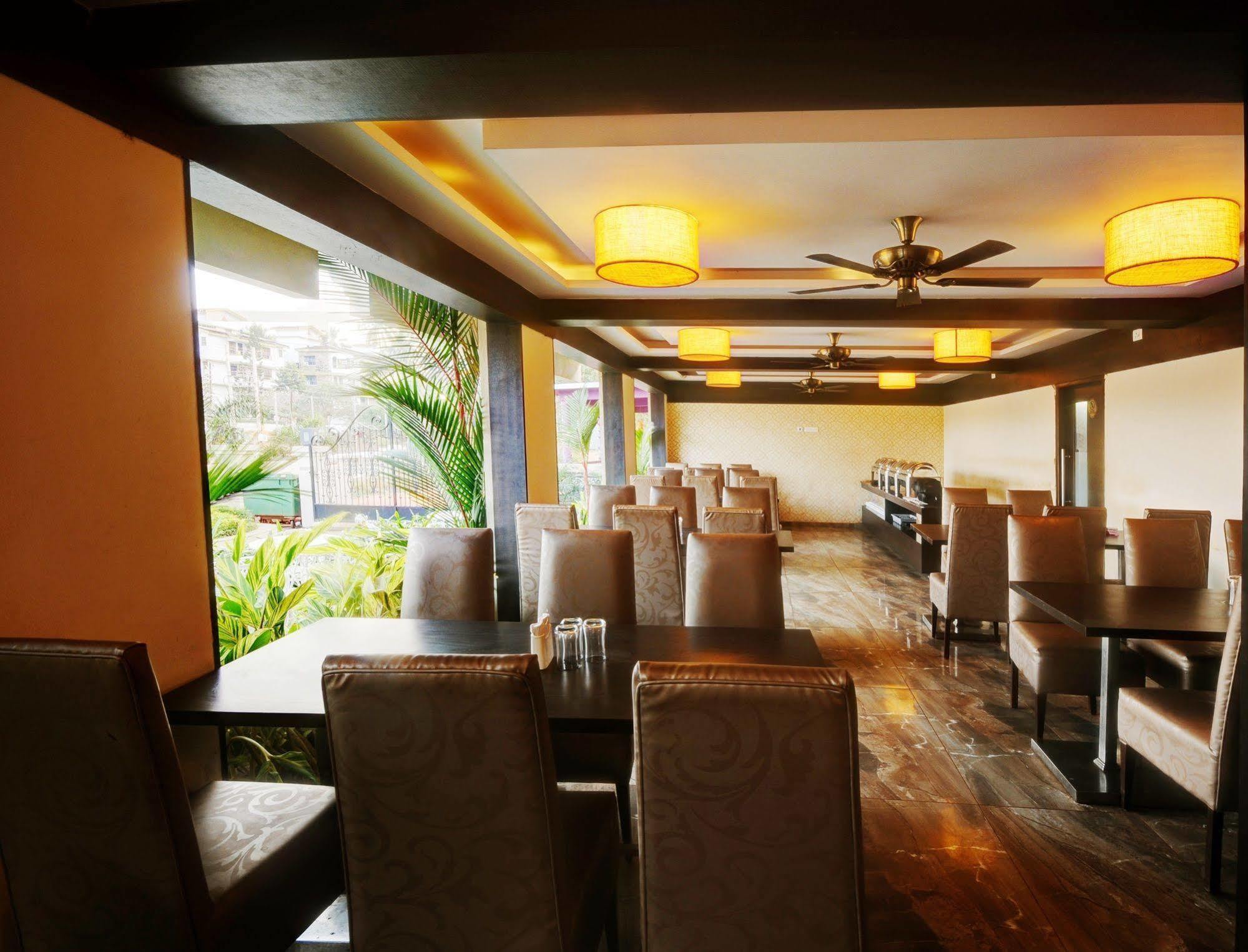 Resort De Crossroads 칼랑굿 외부 사진