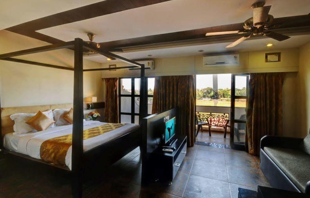 Resort De Crossroads 칼랑굿 외부 사진